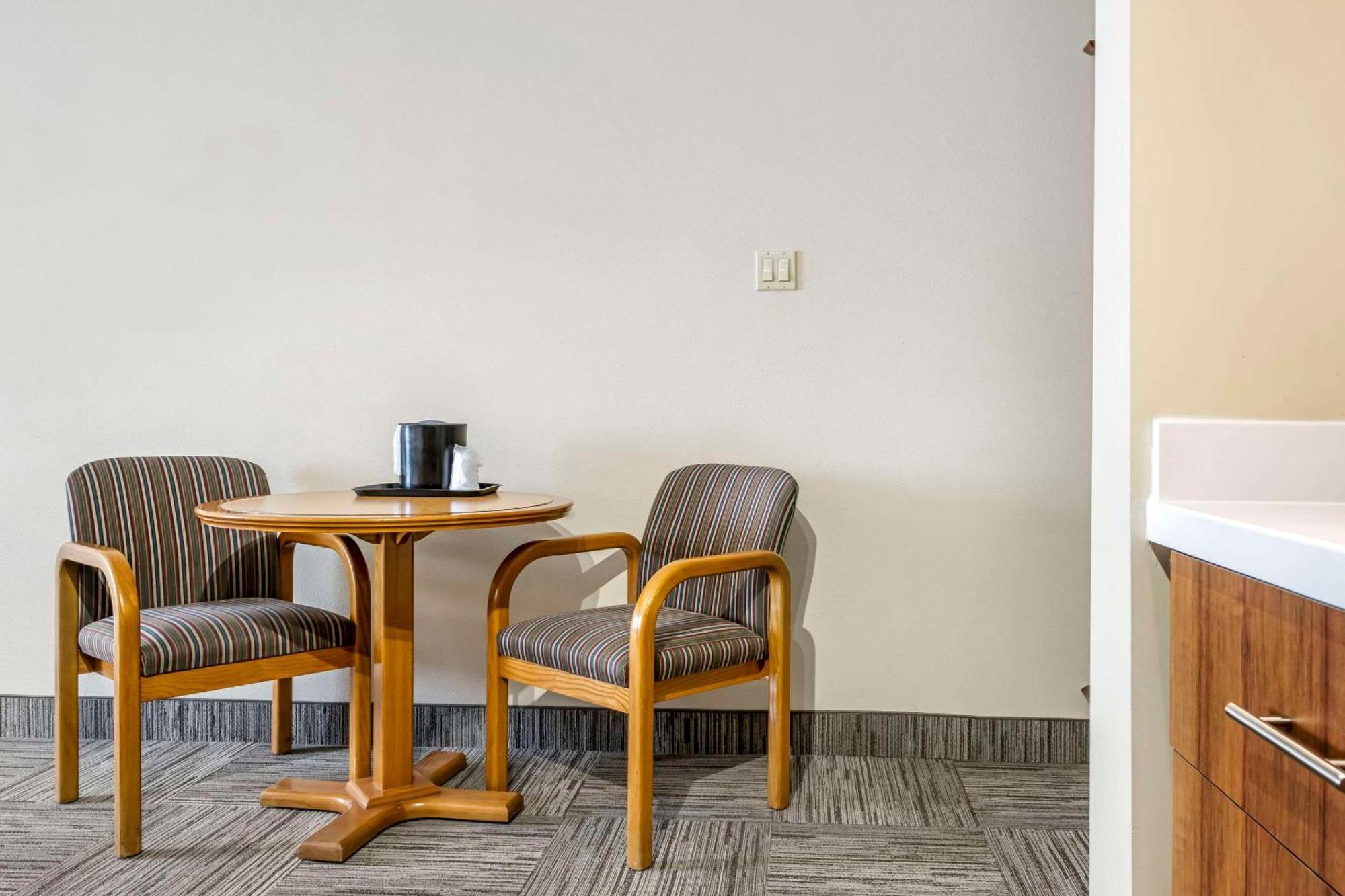 Quality Inn Airport Μόνκτον Εξωτερικό φωτογραφία